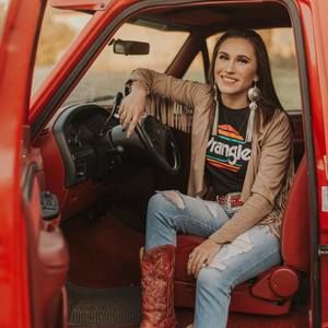 Meet your Posher, Taylor